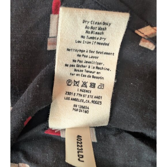 L'AGENCE | Holly Lipstick Print Long Sleeve Button Front Blouse | Small | Black - Picture 7 of 11